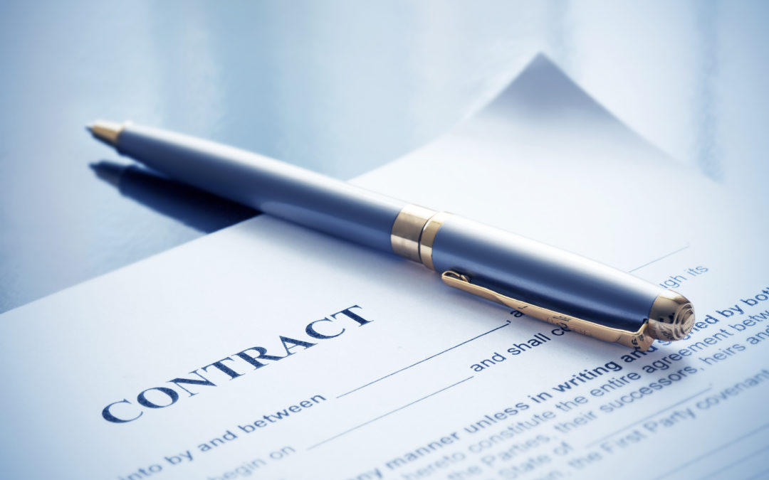 What Does a Contract Lawyer Do?